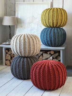 Elegant Knitted Round Pouf — Poufs